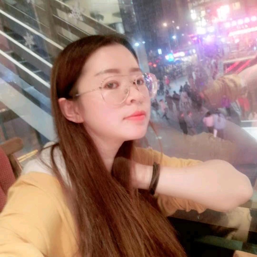 小玲带娃记（哺乳期）