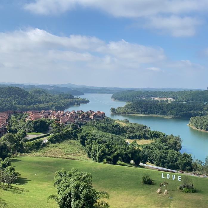 新驰纵恒车行 王胖子