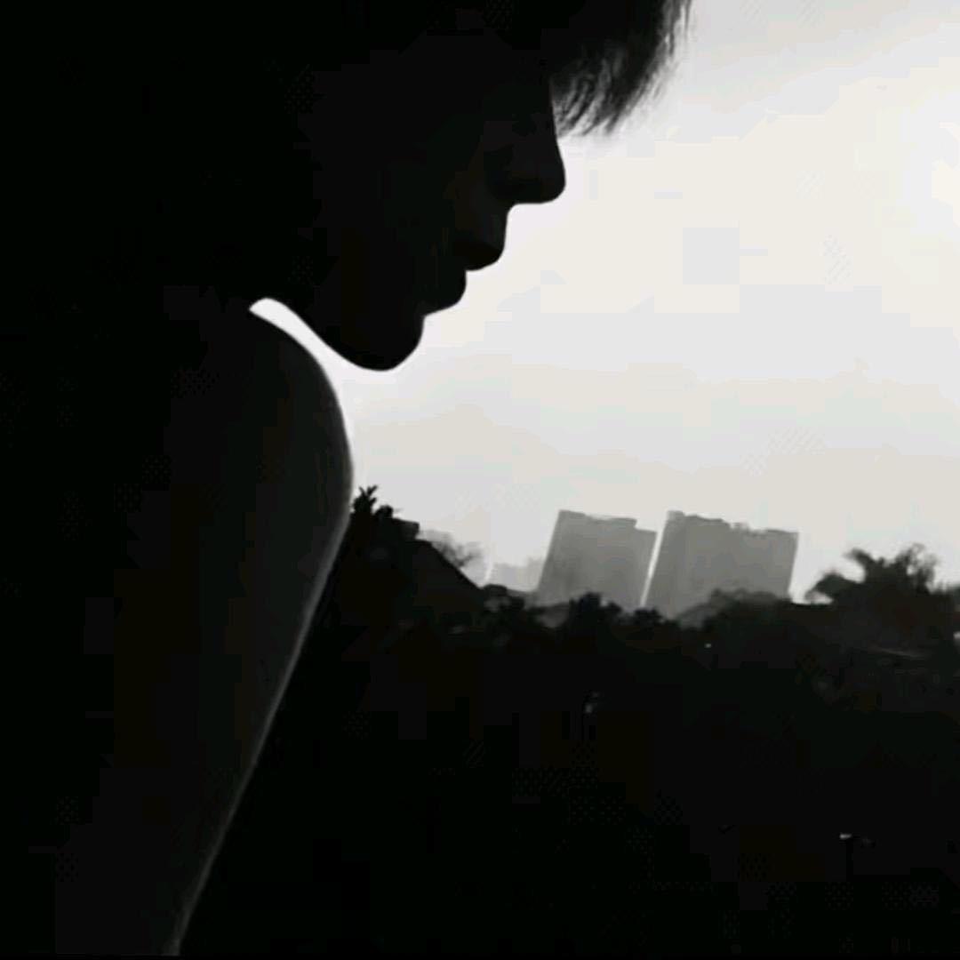 678.