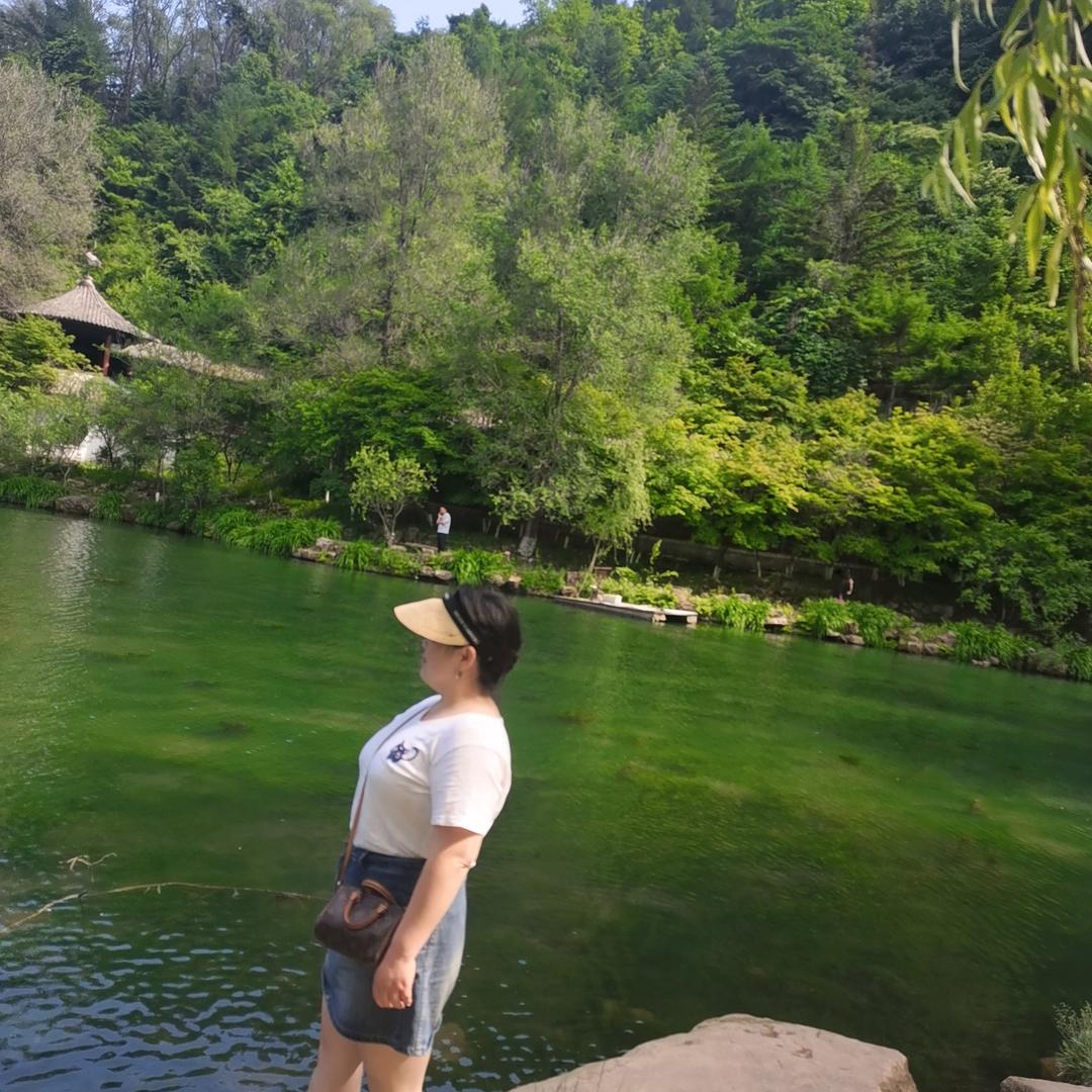 玲玲生活用品百货