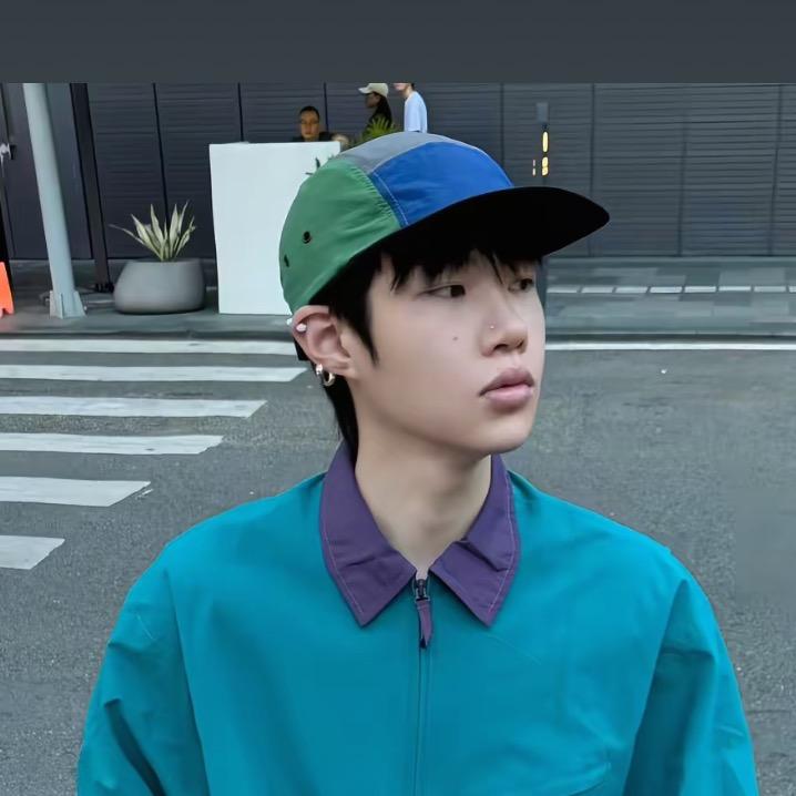 唤俊de小跟班