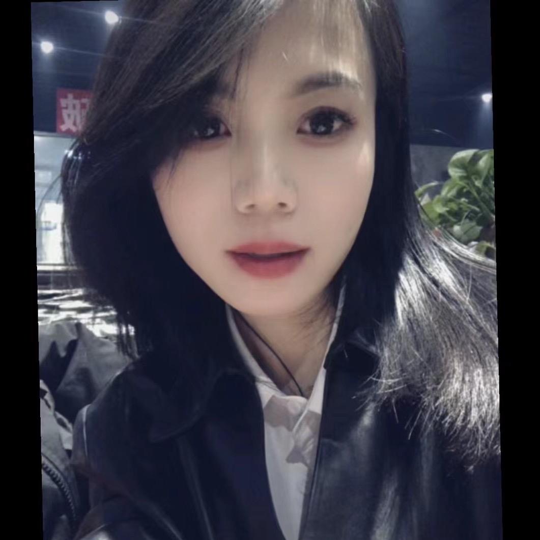 卖二手车的小姐姐