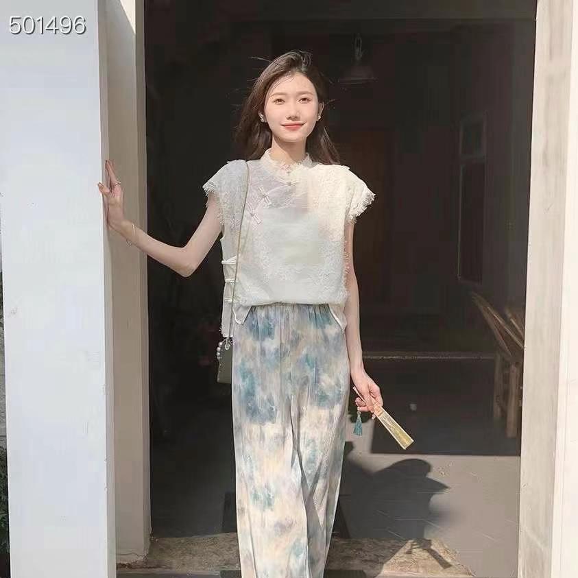 依佳