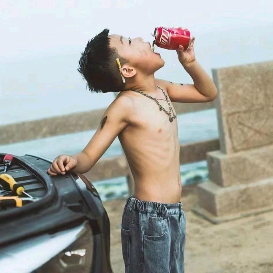 李呀李
