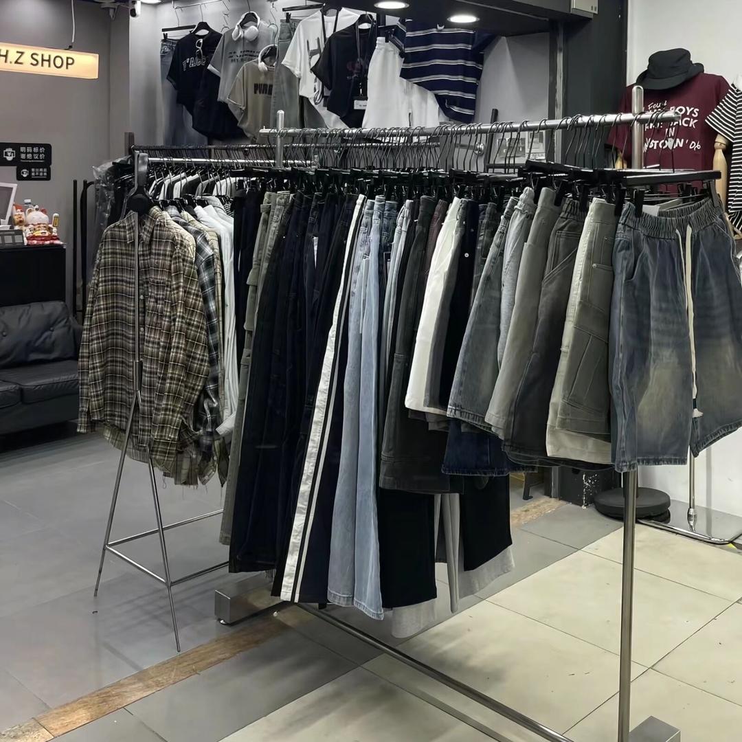 小宇朝服