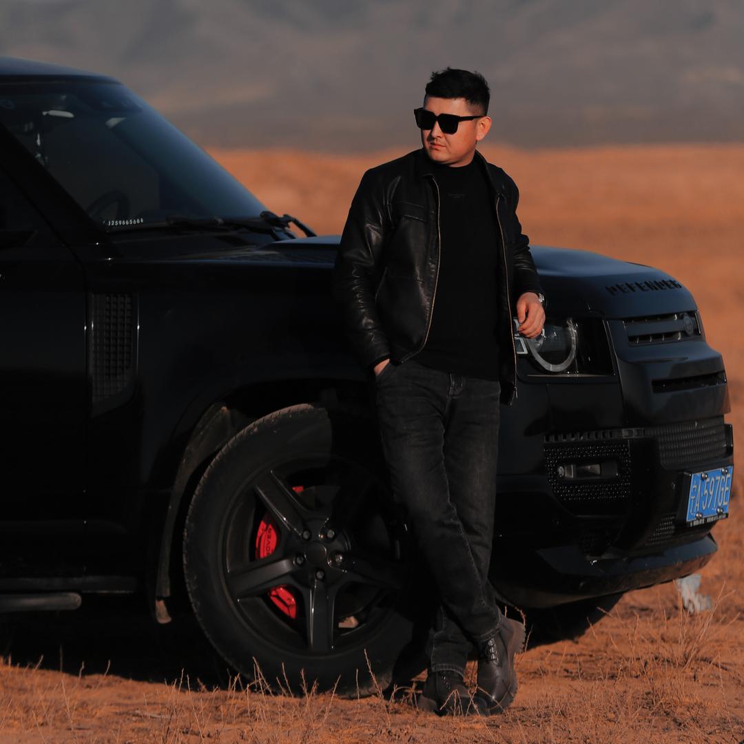 香车美居名车−硬派越野