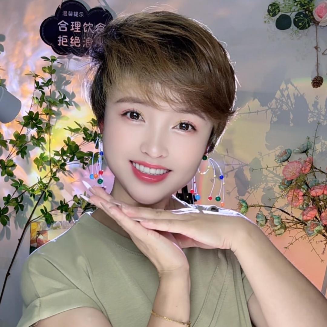 牛牛（每天早上9:20首播）