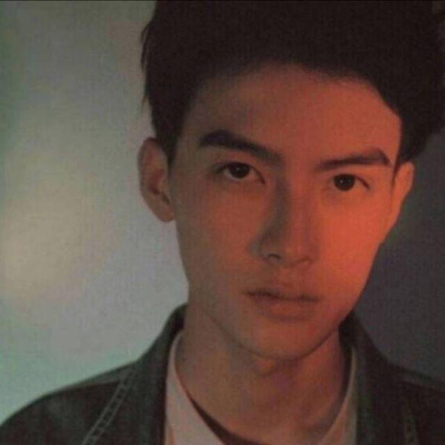 张芃