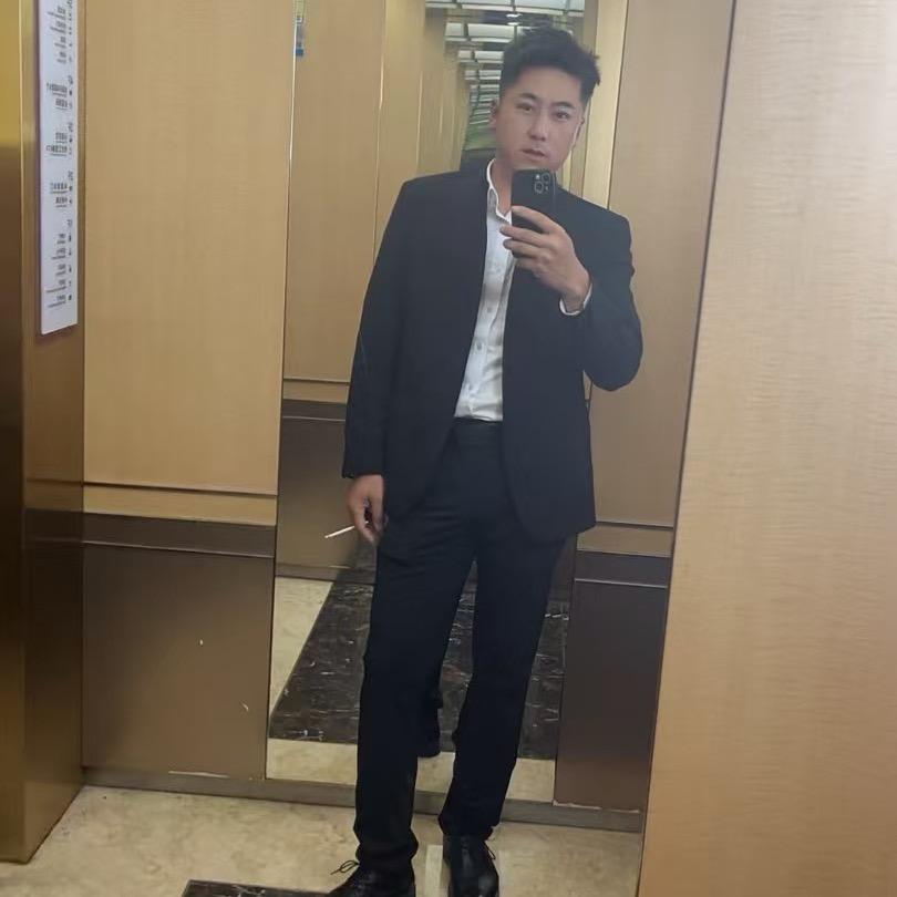 阿力