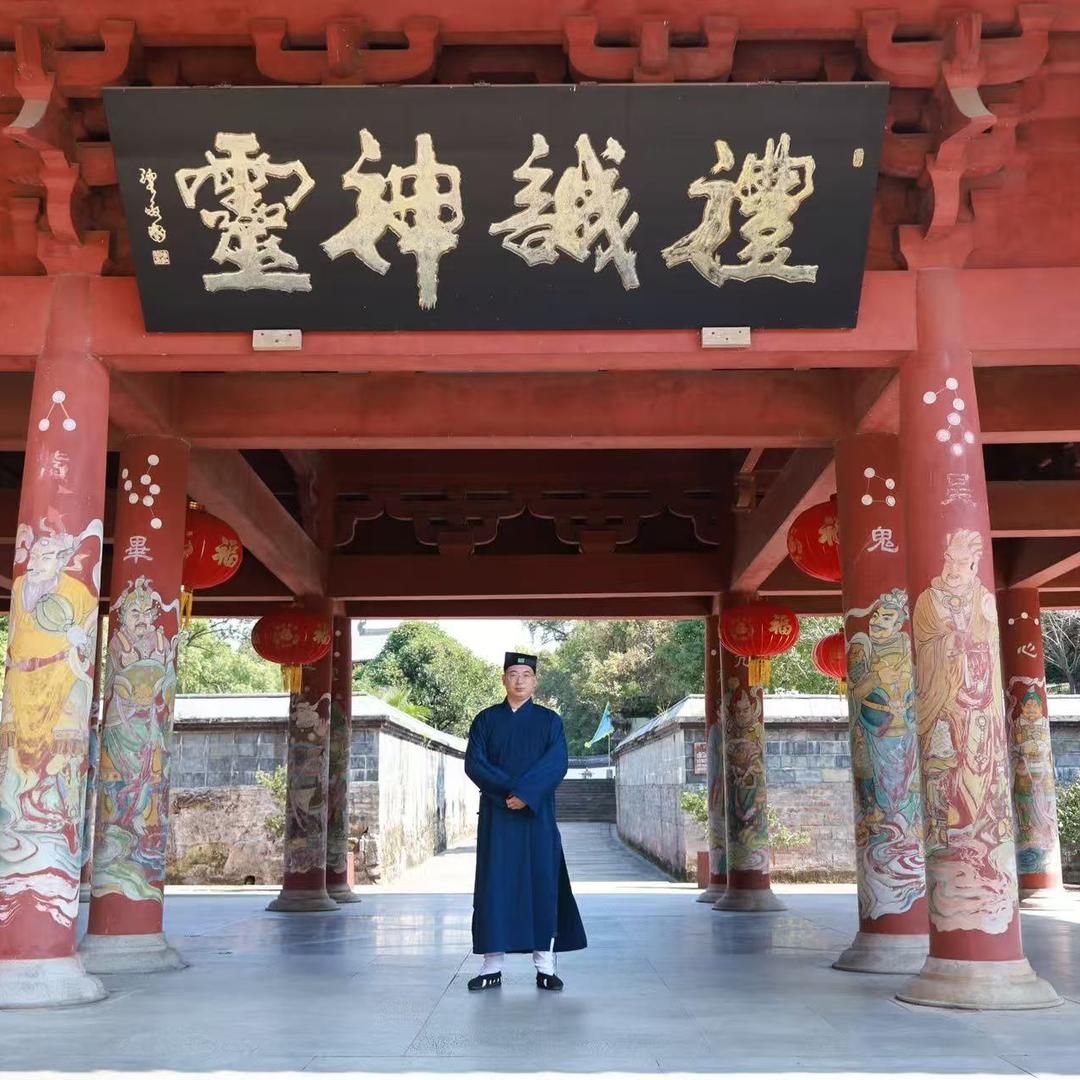 mc俗人（野生摇摆）