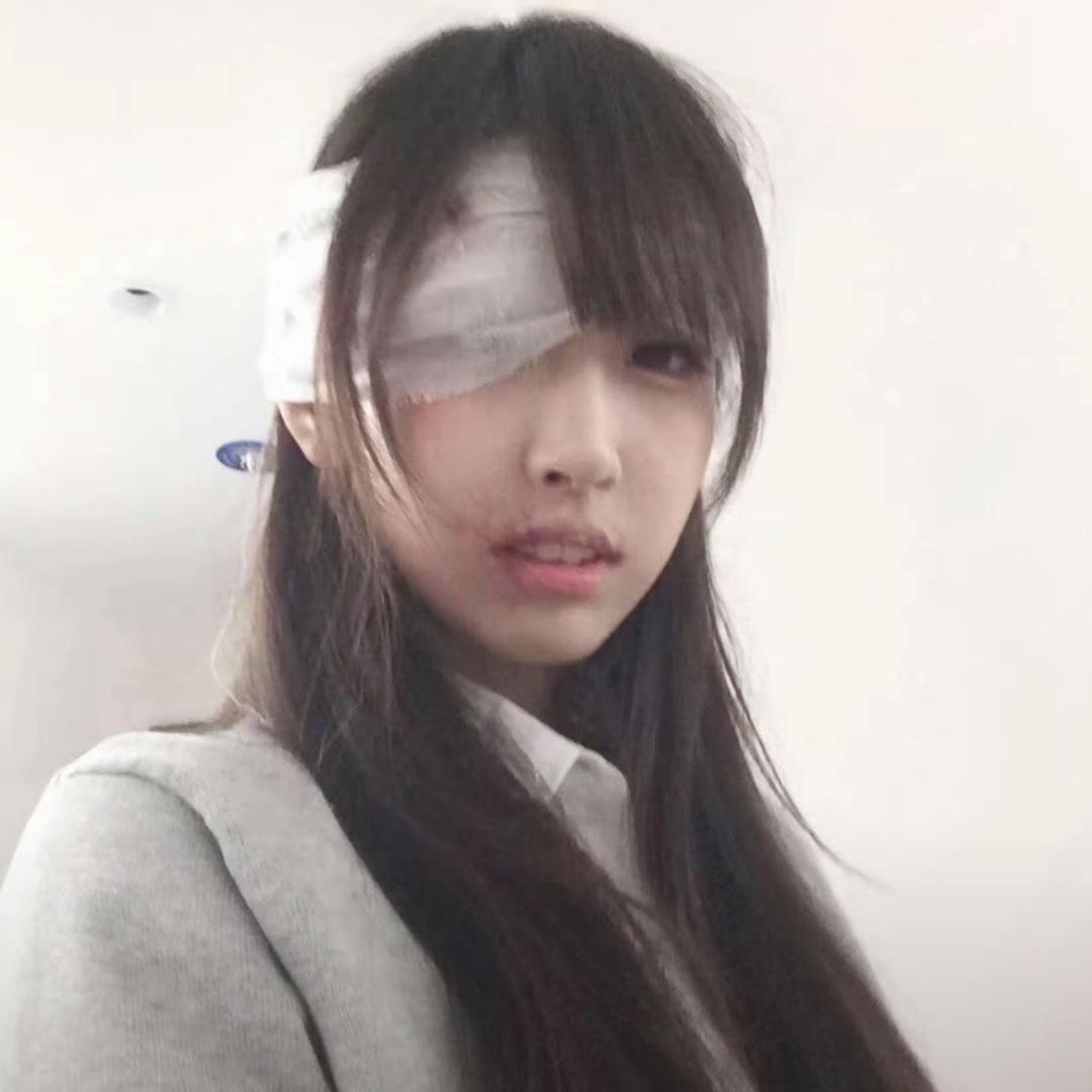 Hello，有人在?