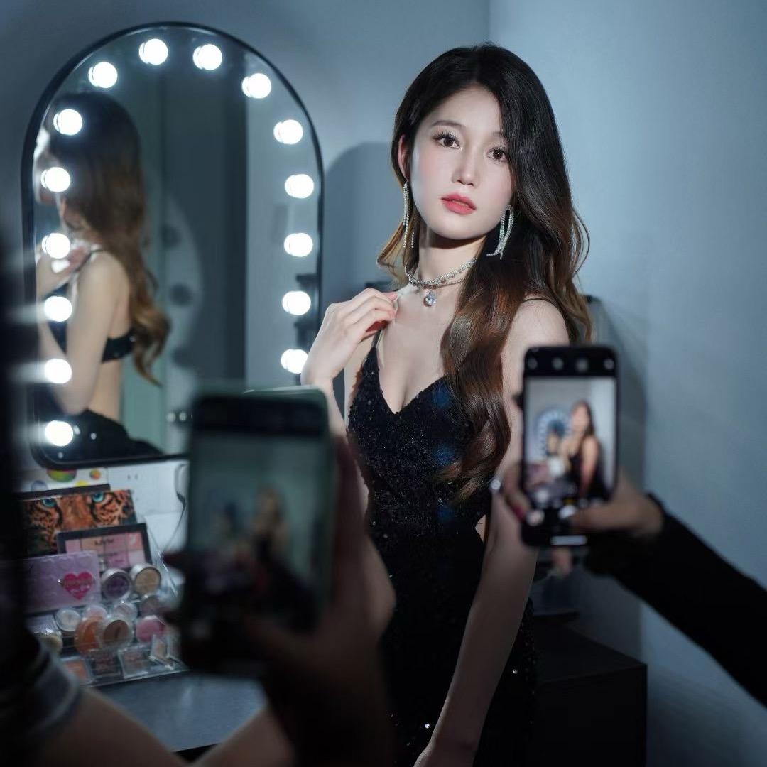 快乐靓女🧚‍♀️