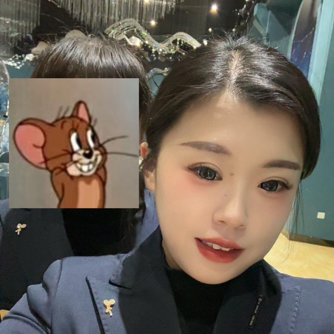 瑛煌酒店 段孟雨