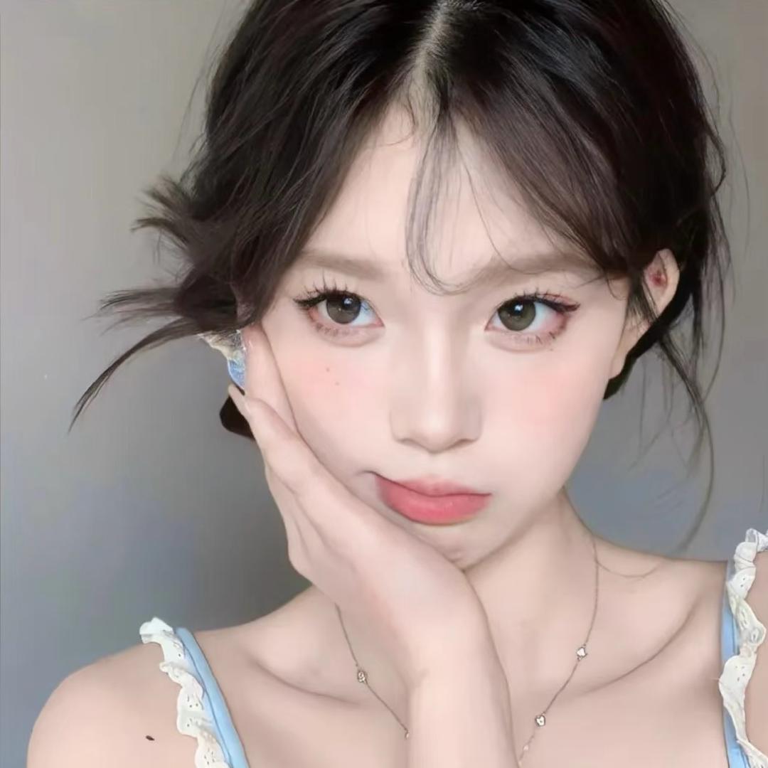 美女也会ᵉᵐᵒ