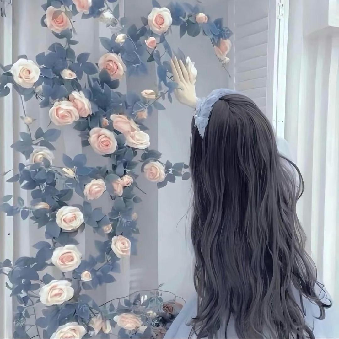 微雨落尘