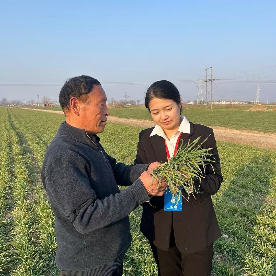 助农人（商品在橱窗）