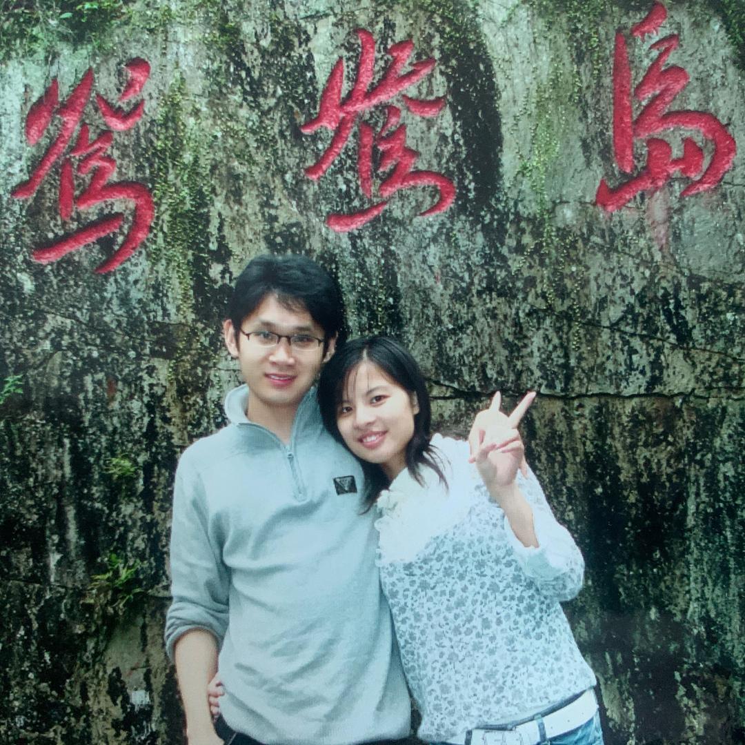 板房公司，小胡子哥