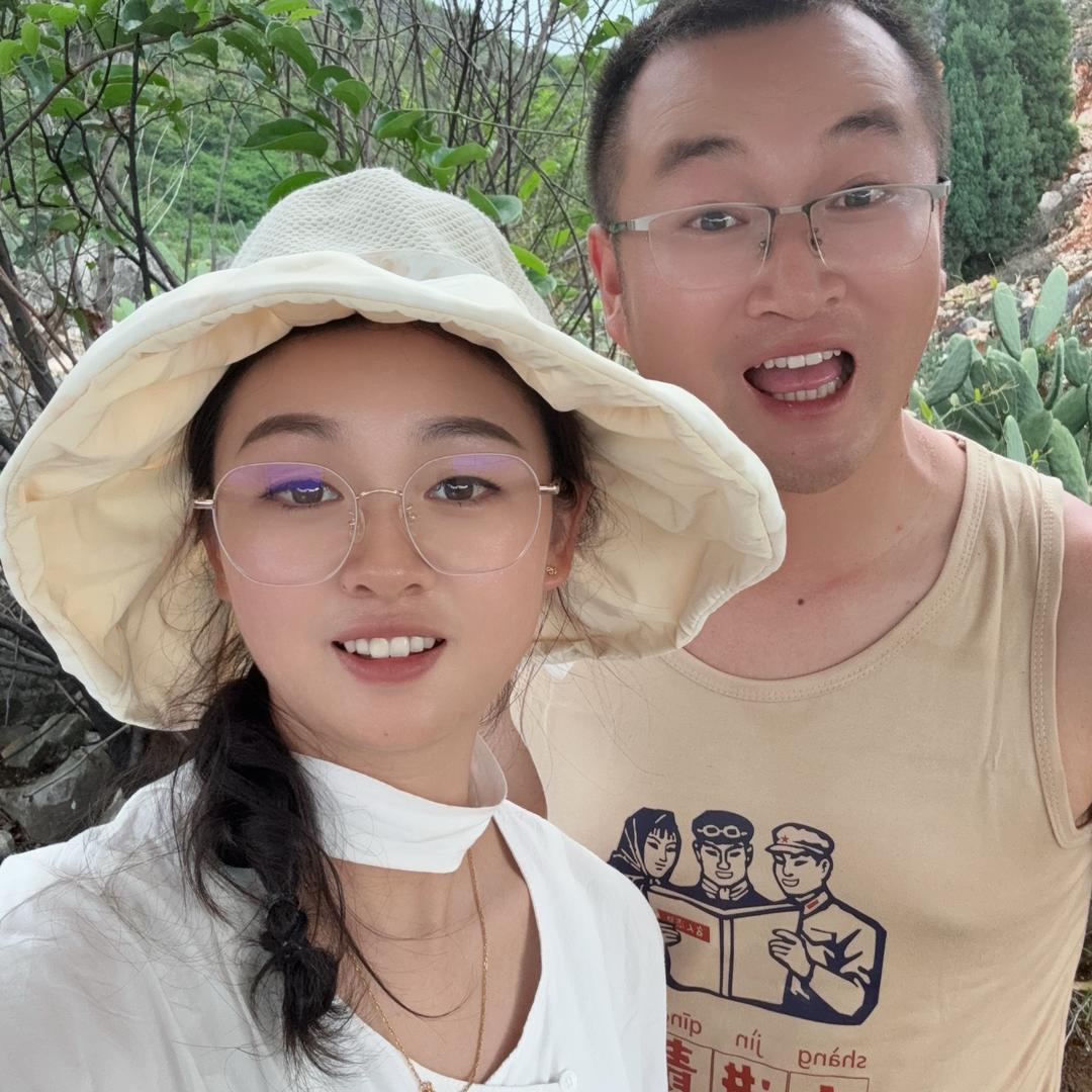 小露夫妇