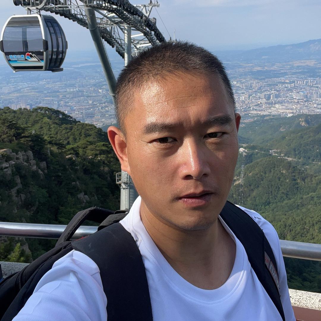 泰山.大嘴（纯土著，登山管家）