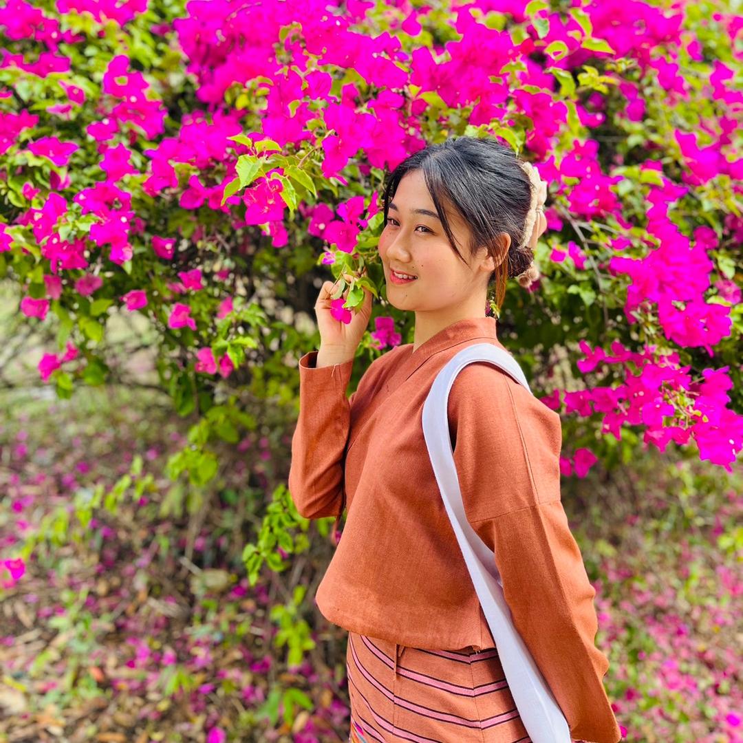 Yein-Yein（也英）