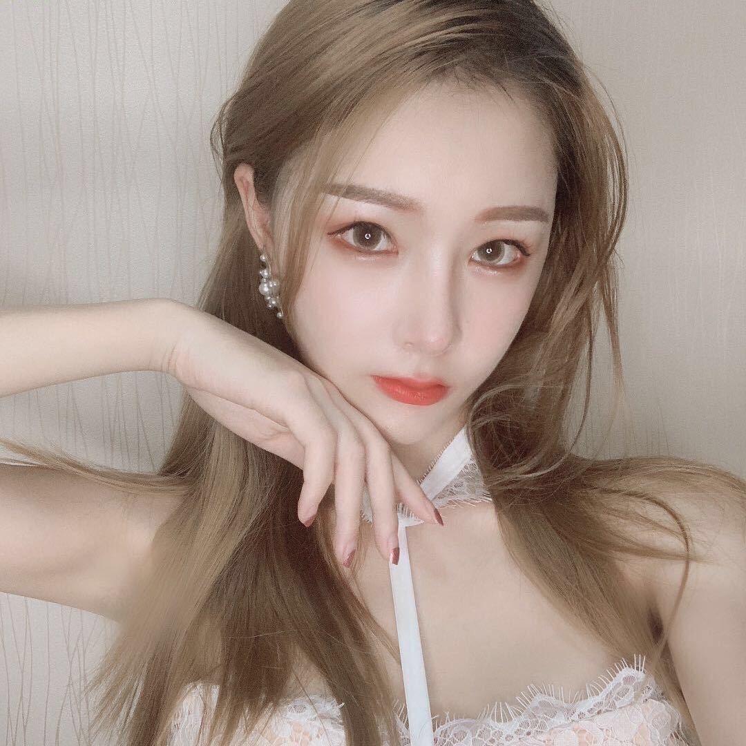 华创-维尼（微倪）