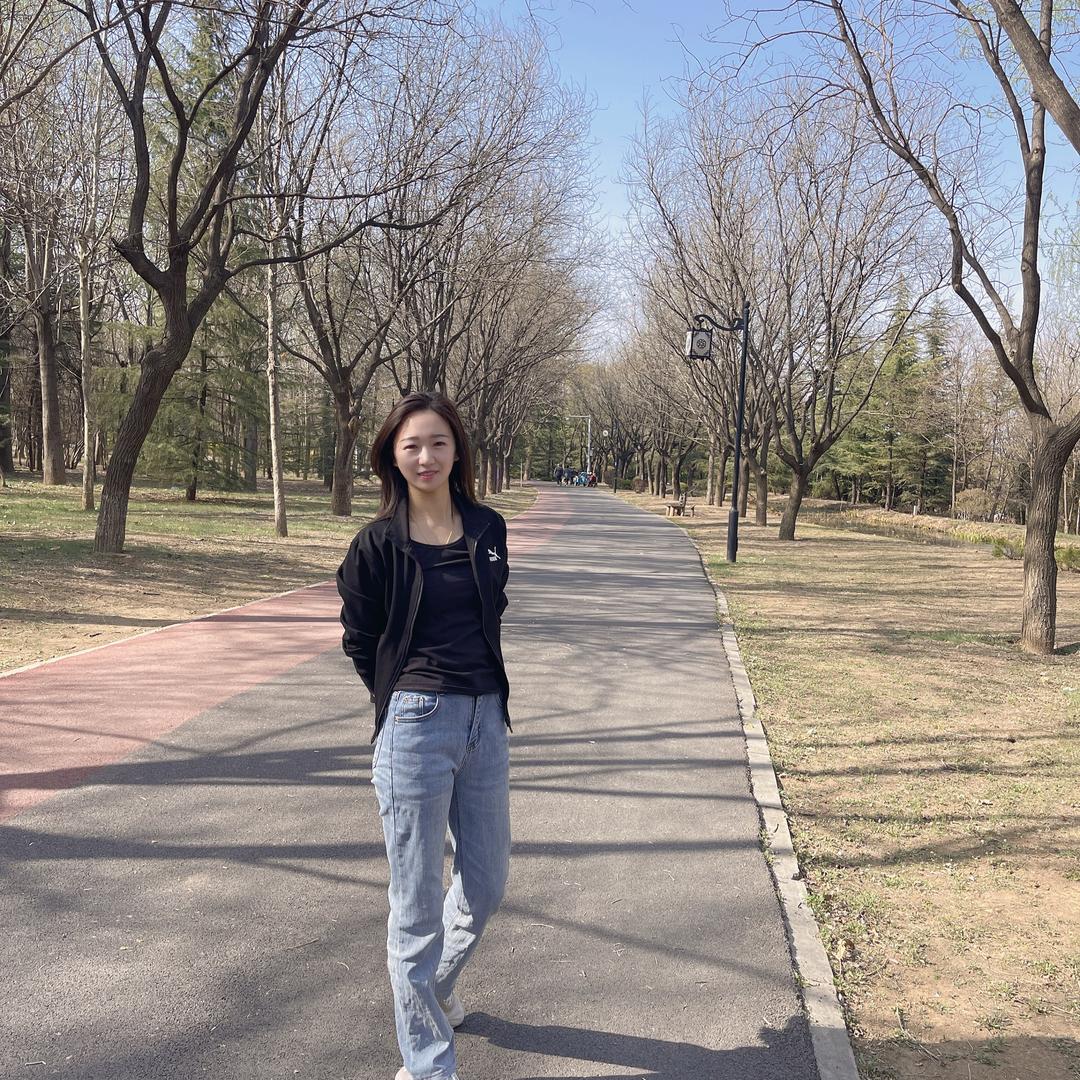 青姐   橱窗营业中