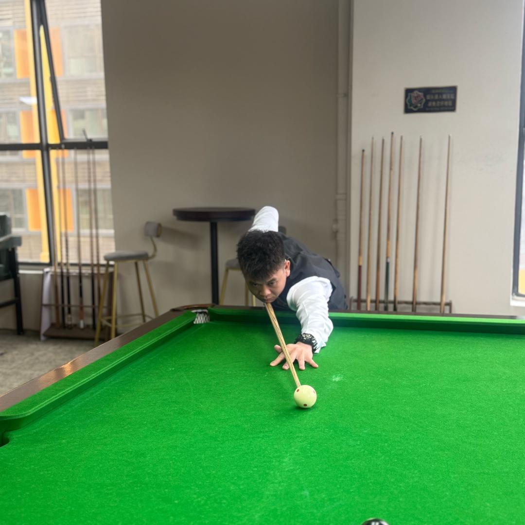 表弟台球🎱