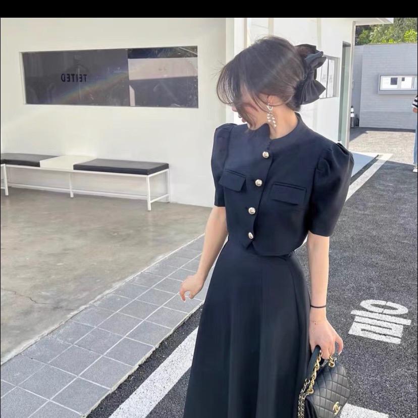 蛇来运转