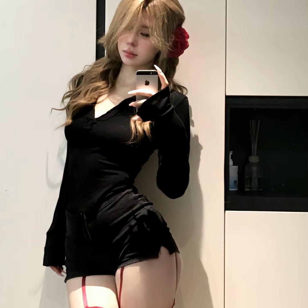 小猫爱吃鱼.