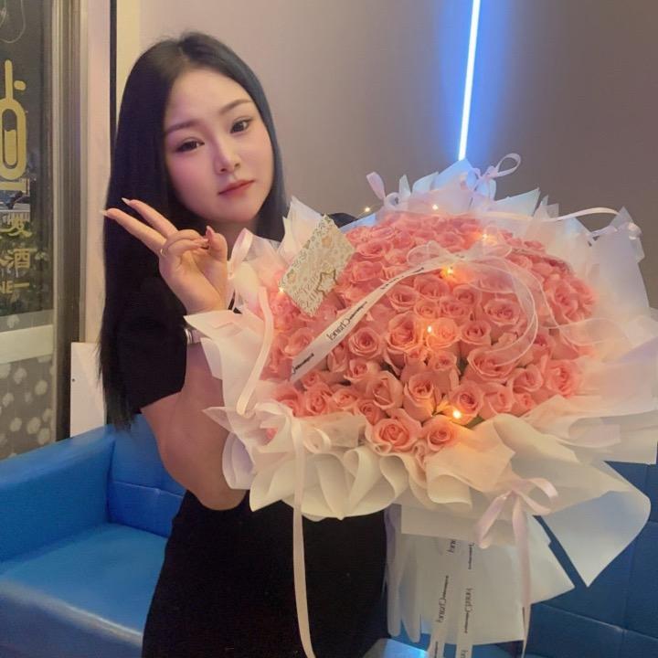 爱做梦的女孩👧