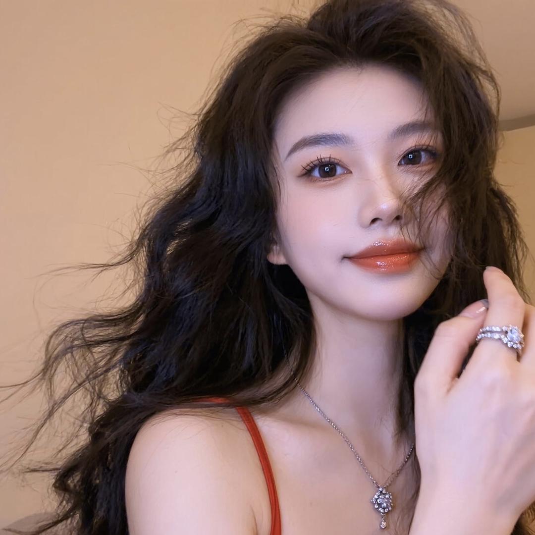 可爱小肉包:）🍊