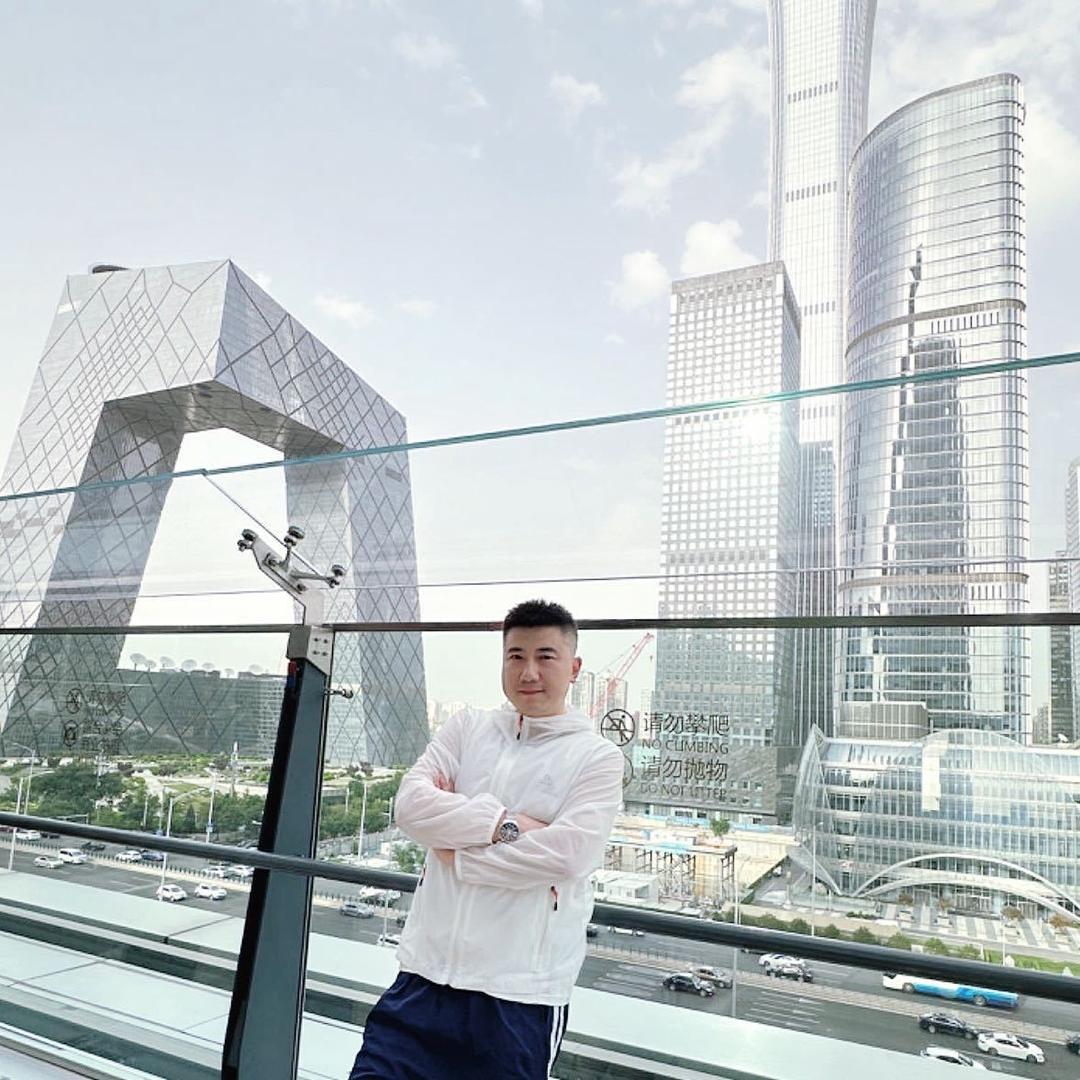 开原广纪减龄烫发设计（李朋美发广纪造型）