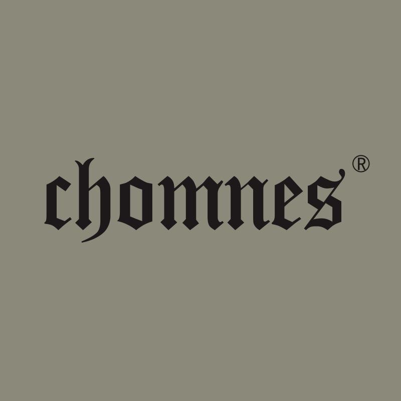 CHOMNES嘉宏服饰专卖店