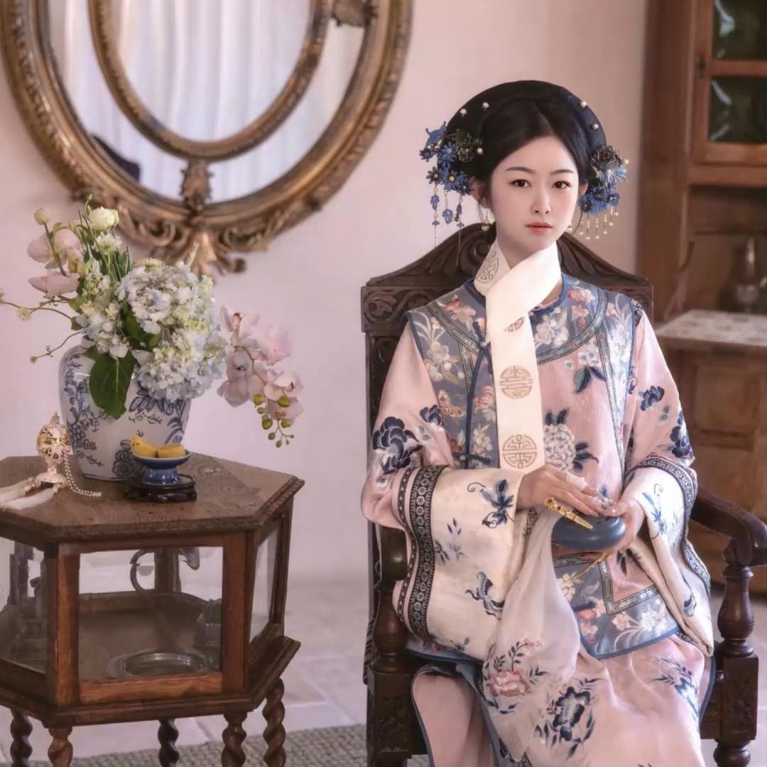 大馋丫头  🍭🍭