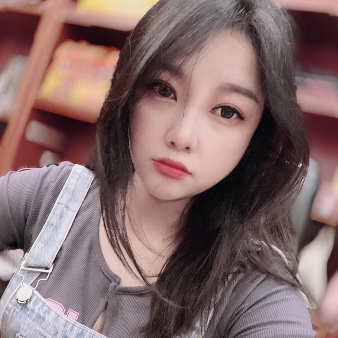 Xiao-Mei