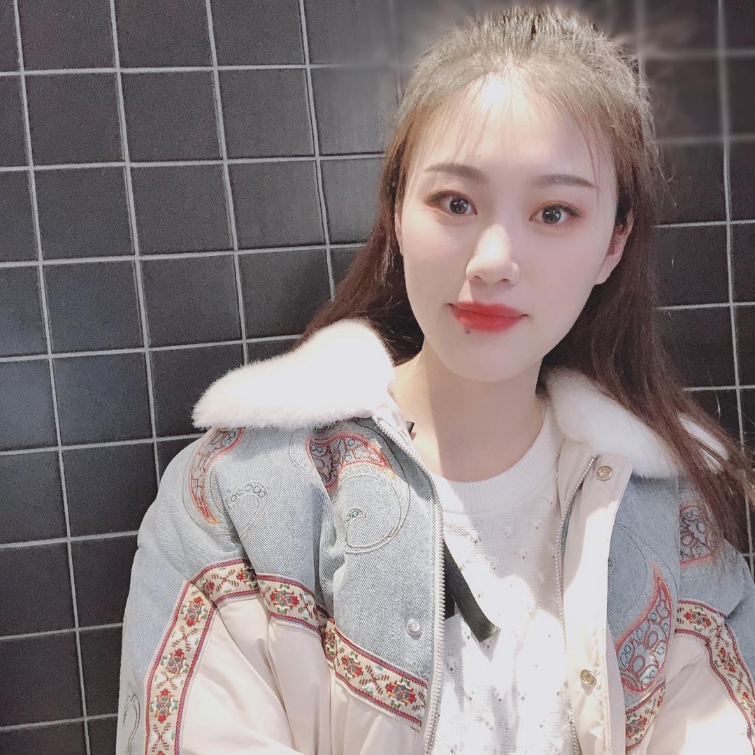 我是春春吖🐱💕