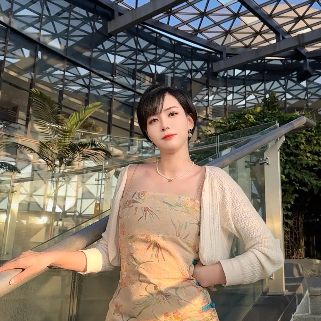 玲玲家轻奢鞋业