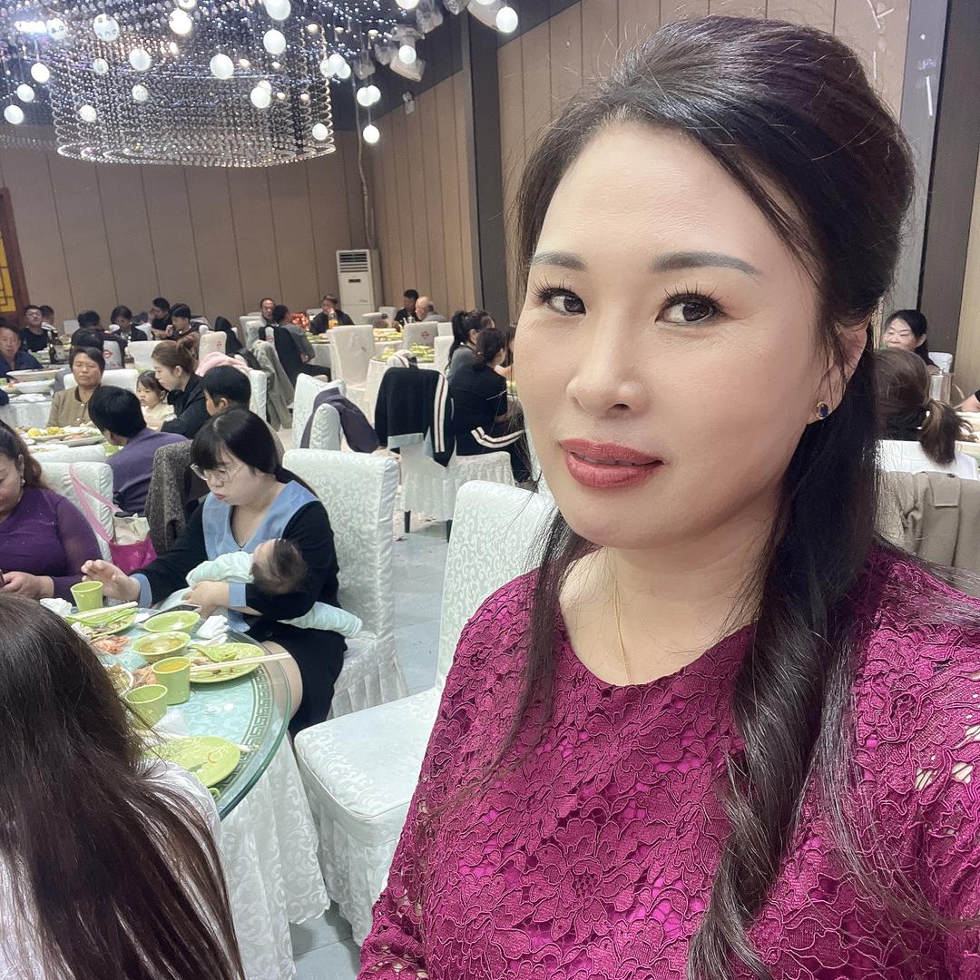 丽