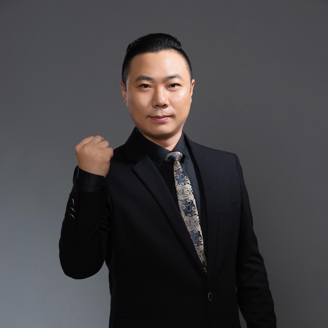 龙探长