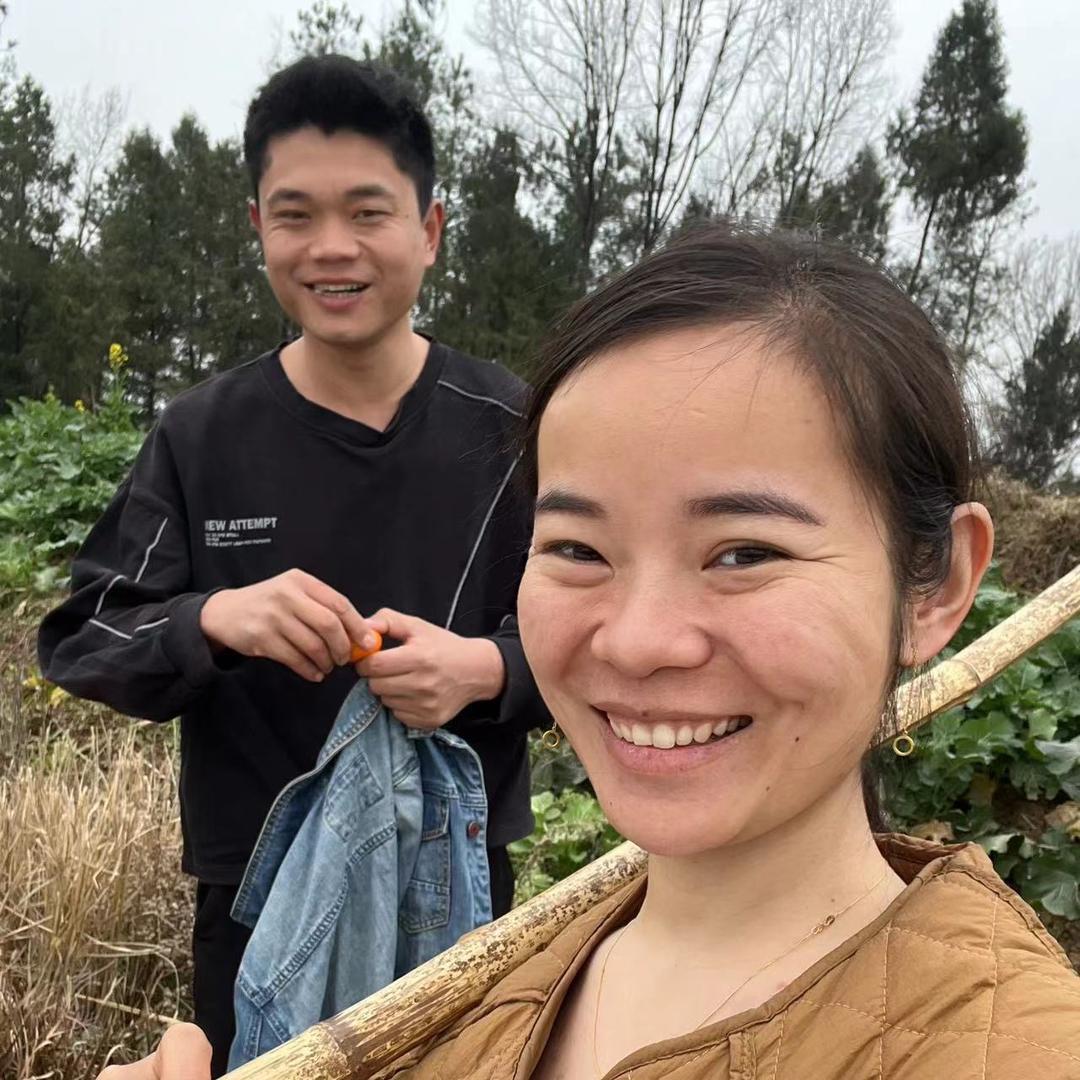 小袁夫妇(巴山助农乡村土特产)