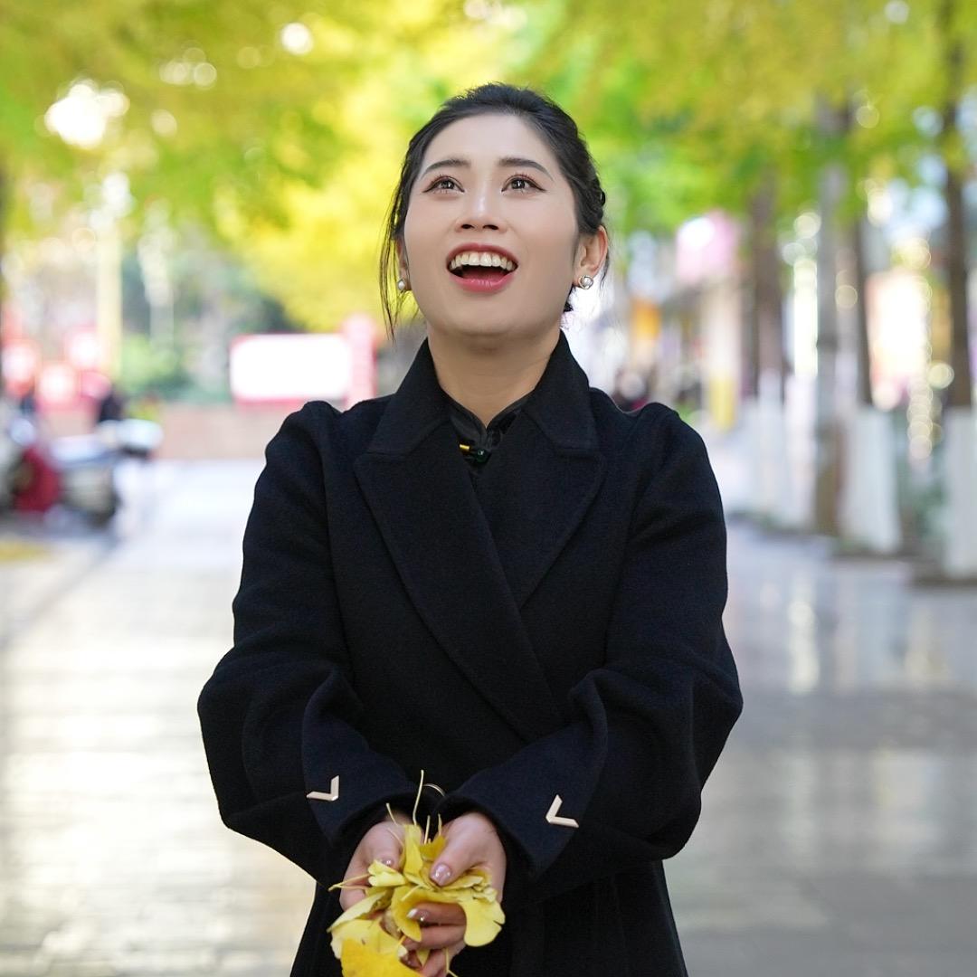 秦洁家助理小王