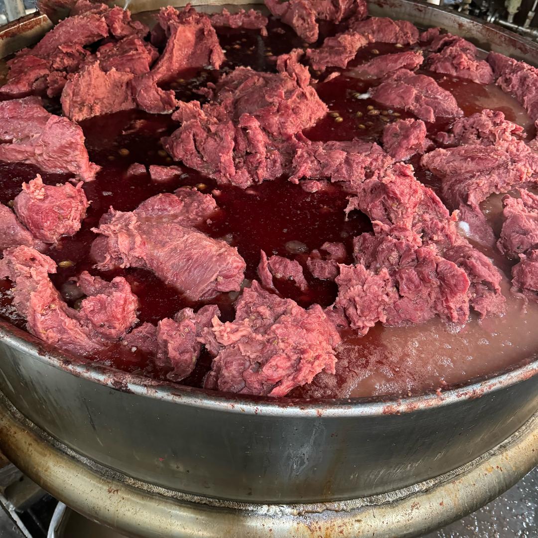 万邦熟食牛肉工厂小白