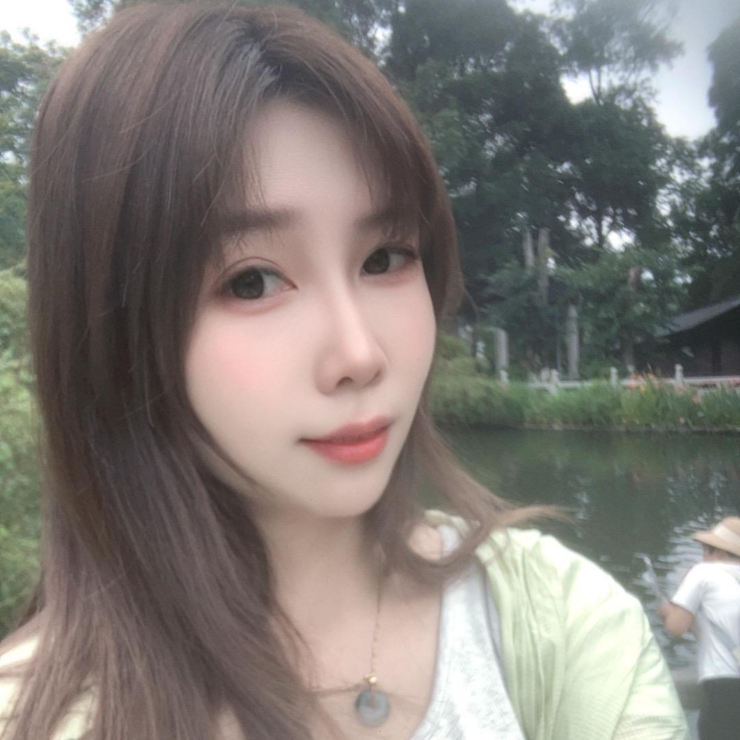 曾丫丫（不要连续点赞）