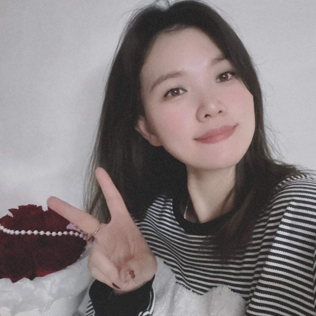 # 月亮上的垂耳兔～