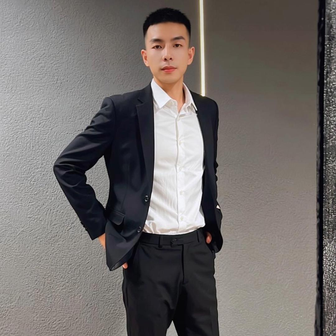 **冯 先生__﹏　♤