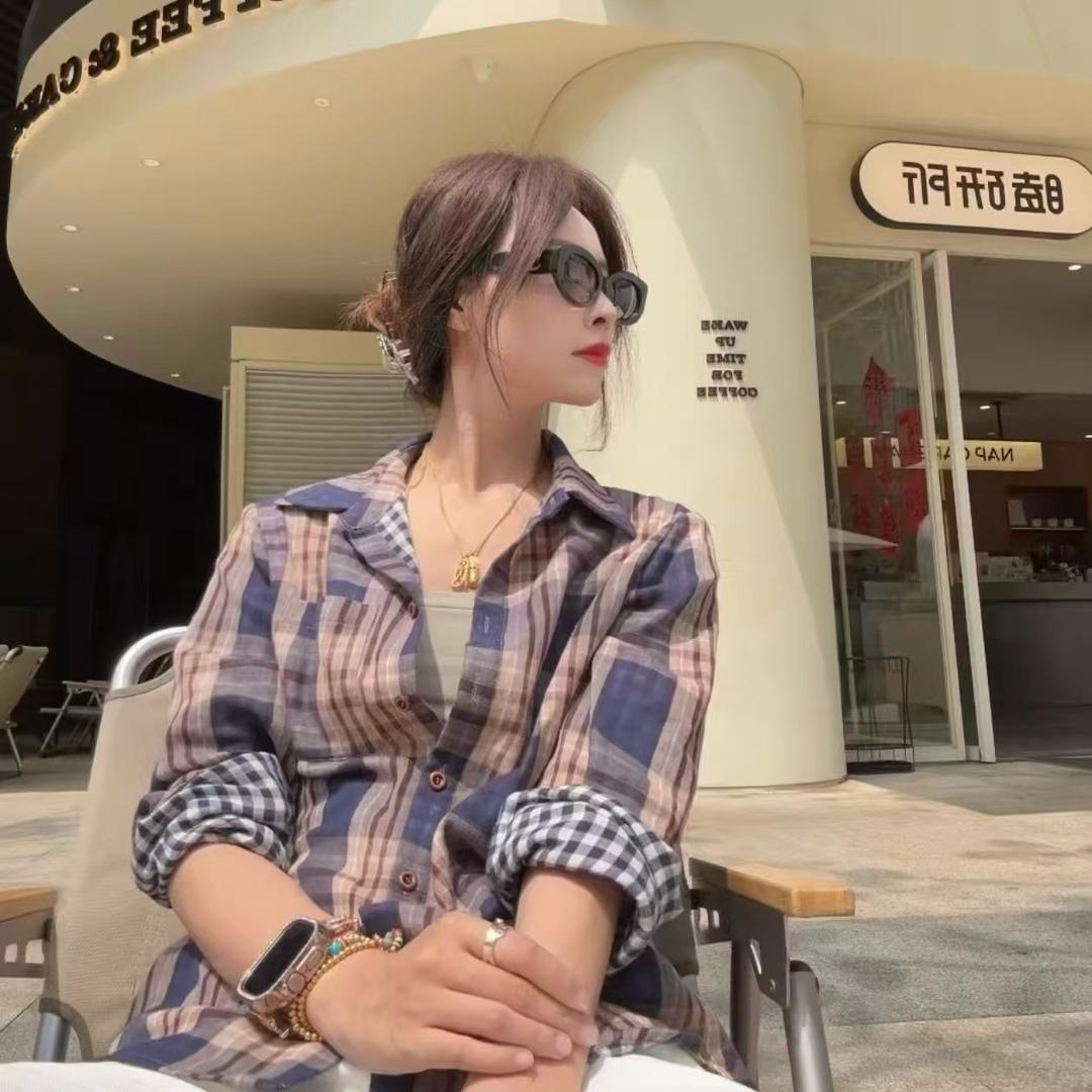 露露lucy(穿搭分享)