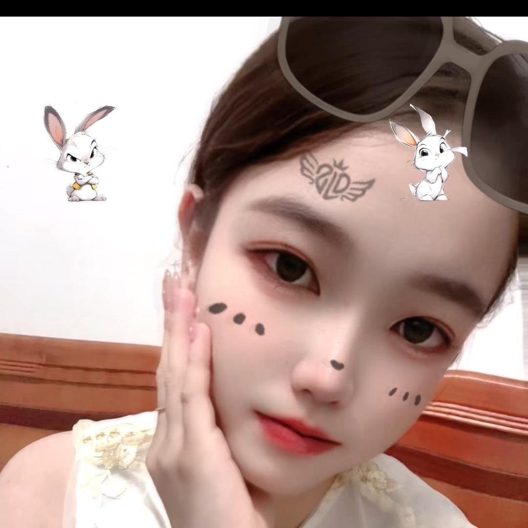 婷婷⁵⁸⁸