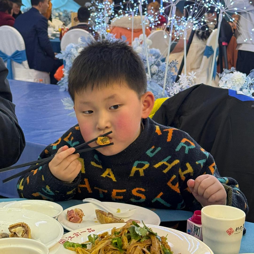 钱多多