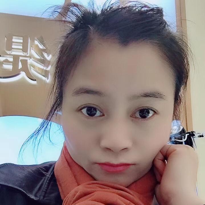 很哇塞的女孩郑小姐