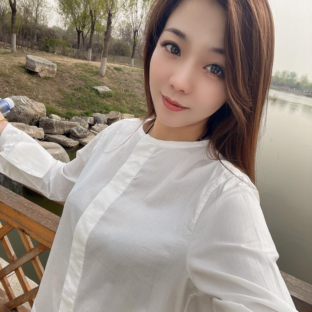 锦鲤小姐姐